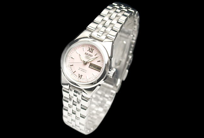 【時計】新社会人にもオススメしたい安くても高品質な機械式時計！逆輸入版「SEIKO5」